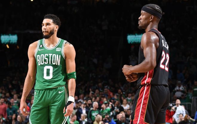 一个颇有趣 一个颇有趣